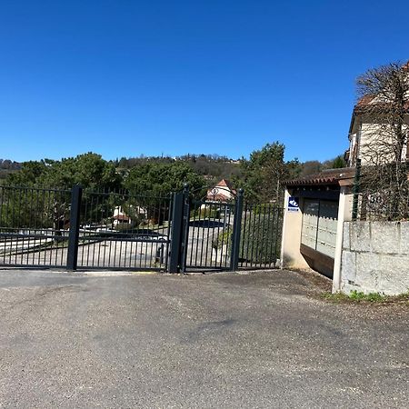 Le N4 Des Hauts De Sarlat, Clim Piscine Parking 外观 照片