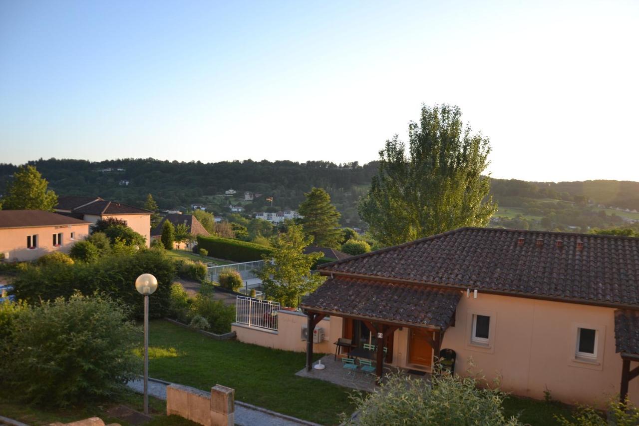 Le N4 Des Hauts De Sarlat, Clim Piscine Parking 外观 照片