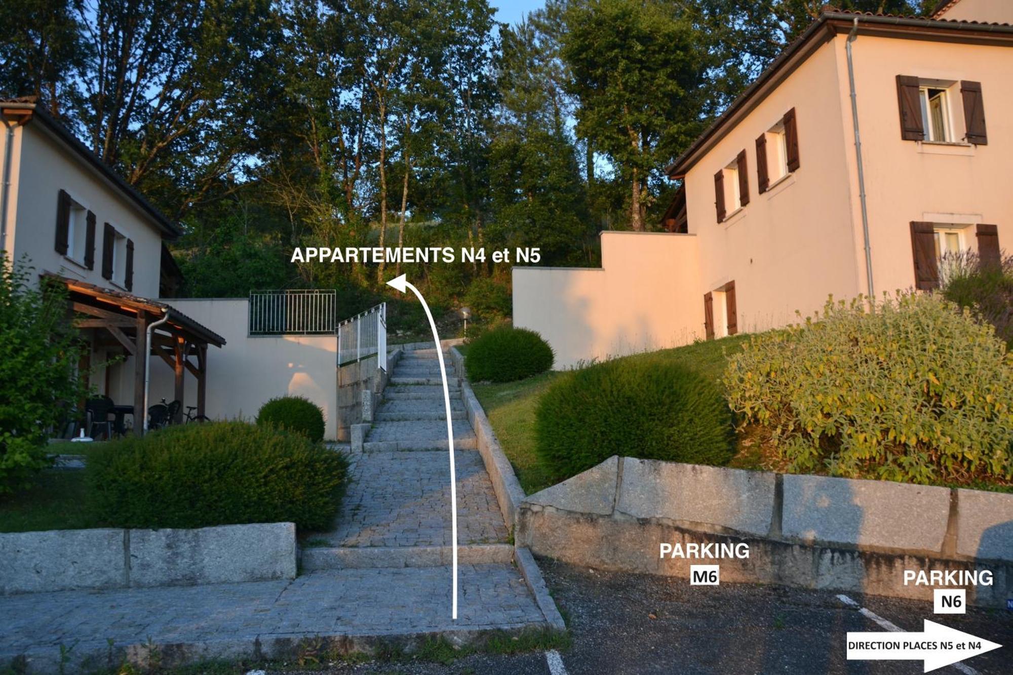 Le N4 Des Hauts De Sarlat, Clim Piscine Parking 外观 照片